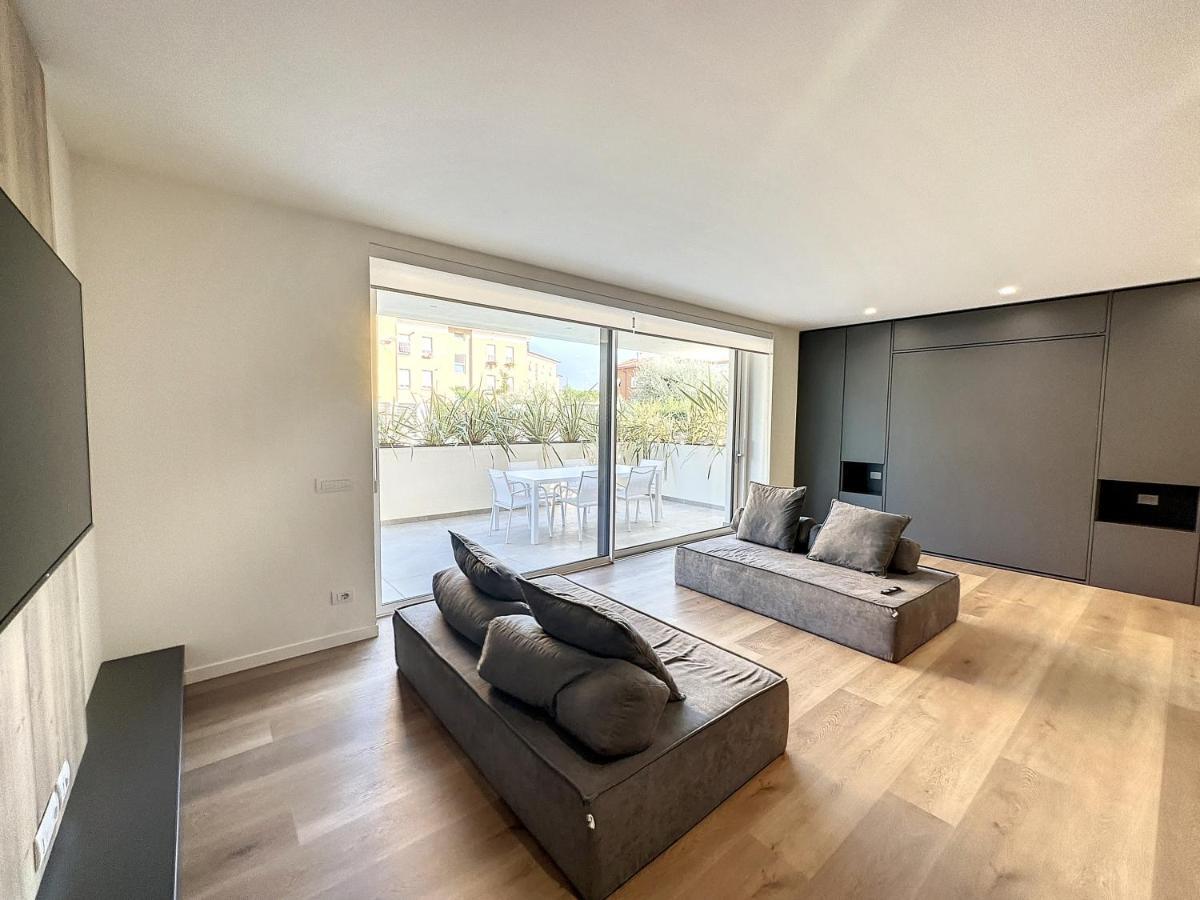 Ad Suite Apartment Рива дел Гарда Екстериор снимка